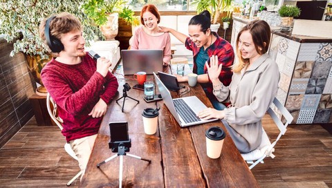Nhà tuyển dụng sốc với loạt yêu cầu của thực tập sinh trẻ: Muốn lương 14 triệu đồng nhưng chỉ làm việc 5 tiếng/ngày để theo đuổi lý tưởng riêng - Ảnh 3. Nhà tuyển dụng sốc với loạt yêu cầu của thực tập sinh trẻ: Muốn lương 14 triệu đồng nhưng chỉ làm việc 5 tiếng/ngày để theo đuổi lý tưởng riêng - Ảnh 3.