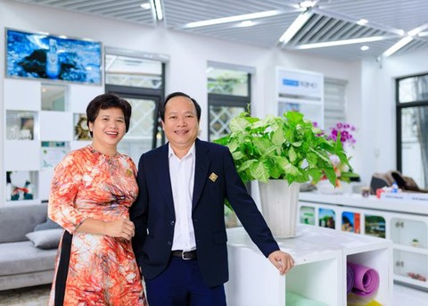 Chuỗi nhà thuốc lớn nhất miền Tây sắp về tay NĐT Hàn Quốc: Doanh thu/cửa hàng ngang ngửa Long Châu, tham vọng mở 460 điểm bán tiến về phố lớn - Ảnh 2. Chuỗi nhà thuốc lớn nhất miền Tây sắp về tay NĐT Hàn Quốc: Doanh thu/cửa hàng ngang ngửa Long Châu, tham vọng mở 460 điểm bán tiến về phố lớn - Ảnh 2.