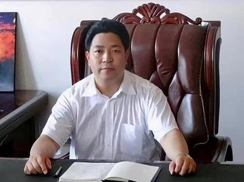 Cho người ăn xin 100 nghìn, vài năm sau người phụ nữ nhận lại tờ chi phiếu trị giá hơn 3 tỷ đồng - Ảnh 6.