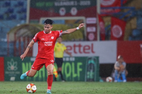 Tạo nên hiện tượng lạ tại V.League, ngòi nổ mới liệu có gây bất ngờ trong ngày trở lại ĐTVN? - Ảnh 2. Tạo nên hiện tượng lạ tại V.League, ngòi nổ mới liệu có gây bất ngờ trong ngày trở lại ĐTVN? - Ảnh 2.