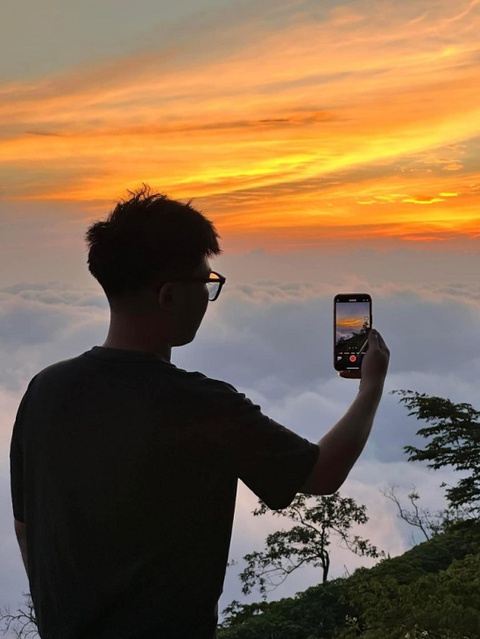 Không cần đi xa để săn mây, ngay Hà Nội cũng có 1 điểm lý tưởng, cũng chính là nơi cao nhất thủ đô- Ảnh 7. Không cần đi xa để săn mây, ngay Hà Nội cũng có 1 điểm lý tưởng, cũng chính là nơi cao nhất thủ đô- Ảnh 7.