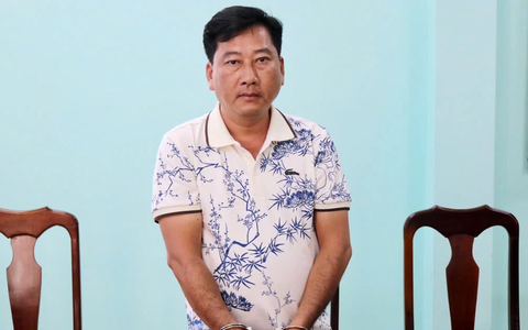 Đăng video đếm tiền lên mạng, một phụ nữ bị cướp tìm đến tận nhà - Ảnh 2.