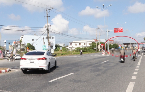 Chủ BOT đề xuất rào chắn ' cổng làng ' ngăn xe né trạm - Ảnh 1. Chủ BOT đề xuất rào chắn ' cổng làng ' ngăn xe né trạm - Ảnh 1.