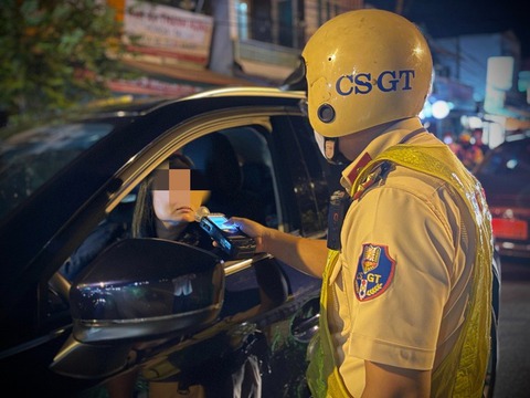 Thanh tra Chính phủ đề nghị bỏ xét nghiệm nồng độ cồn với người khám sức khỏe lái xe- Ảnh 1. Thanh tra Chính phủ đề nghị bỏ xét nghiệm nồng độ cồn với người khám sức khỏe lái xe- Ảnh 1.