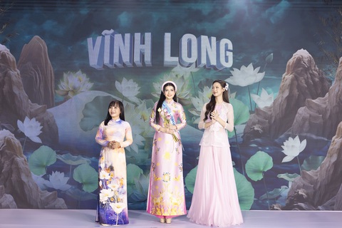 Người đẹp đăng quang Hoa hậu Quốc gia Việt Nam sẽ khoác áo phượng bào- Ảnh 5. Người đẹp đăng quang Hoa hậu Quốc gia Việt Nam sẽ khoác áo phượng bào- Ảnh 5.