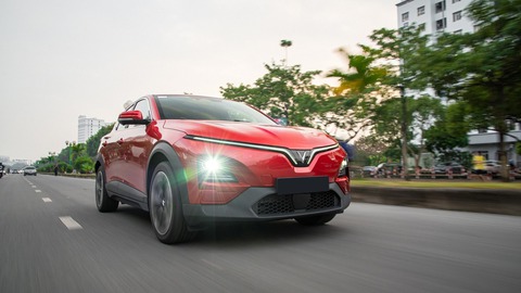 Điểm mặt loạt SUV quốc dân thế hệ mới tại Việt Nam: Toàn xe đứng top đầu doanh số, bộ đôi VinFast vừa ẵm về 4 giải thưởng lớn- Ảnh 7. Điểm mặt loạt SUV quốc dân thế hệ mới tại Việt Nam: Toàn xe đứng top đầu doanh số, bộ đôi VinFast vừa ẵm về 4 giải thưởng lớn- Ảnh 7.