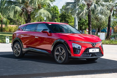 Điểm mặt loạt SUV quốc dân thế hệ mới tại Việt Nam: Toàn xe đứng top đầu doanh số, bộ đôi VinFast vừa ẵm về 4 giải thưởng lớn- Ảnh 10. Điểm mặt loạt SUV quốc dân thế hệ mới tại Việt Nam: Toàn xe đứng top đầu doanh số, bộ đôi VinFast vừa ẵm về 4 giải thưởng lớn- Ảnh 10.