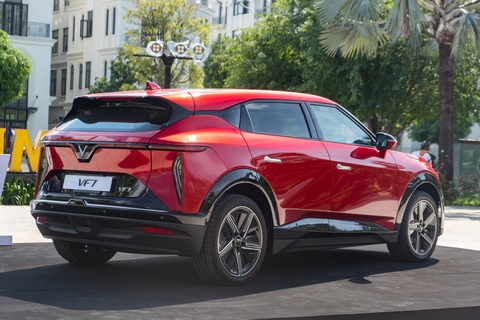 Điểm mặt loạt SUV quốc dân thế hệ mới tại Việt Nam: Toàn xe đứng top đầu doanh số, bộ đôi VinFast vừa ẵm về 4 giải thưởng lớn- Ảnh 11. Điểm mặt loạt SUV quốc dân thế hệ mới tại Việt Nam: Toàn xe đứng top đầu doanh số, bộ đôi VinFast vừa ẵm về 4 giải thưởng lớn- Ảnh 11.