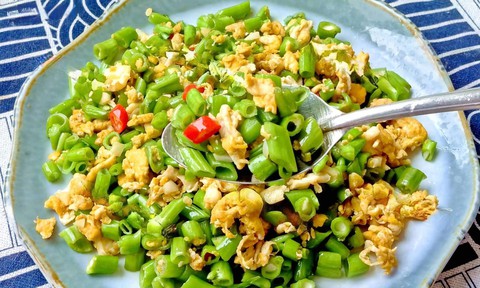 Dùng loại rau này nấu 3 món ăn giúp bổ gan, giải độc và dưỡng ẩm đường ruột: Nguyên liệu rẻ, vị ngon tươi mát và bổ dưỡng - Ảnh 6. Dùng loại rau này nấu 3 món ăn giúp bổ gan, giải độc và dưỡng ẩm đường ruột: Nguyên liệu rẻ, vị ngon tươi mát và bổ dưỡng - Ảnh 6.