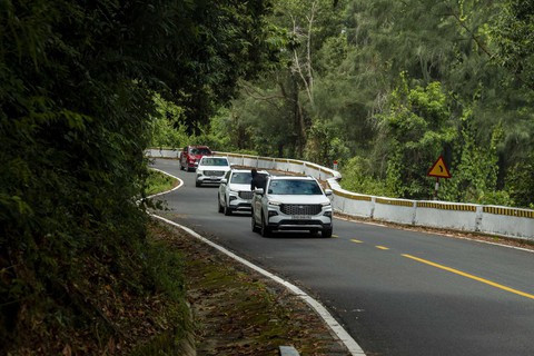 ‘Lãnh thổ’ riêng của Ford Territory trong phân khúc gầm cao cỡ C chật chội ở Việt Nam- Ảnh 19. ‘Lãnh thổ’ riêng của Ford Territory trong phân khúc gầm cao cỡ C chật chội ở Việt Nam- Ảnh 19.