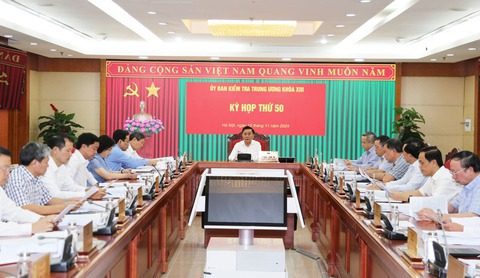 Đề nghị kỷ luật ông Trần Văn Vẹn , nguyên Chủ tịch Vinafood II - Ảnh 1. Đề nghị kỷ luật ông Trần Văn Vẹn , nguyên Chủ tịch Vinafood II - Ảnh 1.