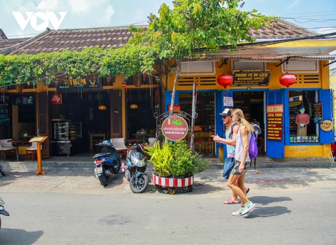 5 điểm đến lý tưởng cho du lịch một mình tại Việt Nam - Ảnh 5. 5 điểm đến lý tưởng cho du lịch một mình tại Việt Nam - Ảnh 5.