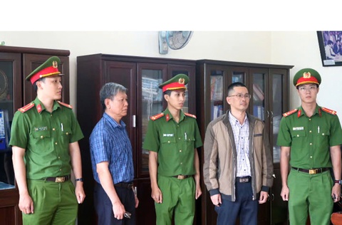 Bắt giam Giám đốc và Phó Giám đốc Công ty CP Chè Minh Rồng vì sai phạm đất đai - Ảnh 1. Bắt giam Giám đốc và Phó Giám đốc Công ty CP Chè Minh Rồng vì sai phạm đất đai - Ảnh 1.