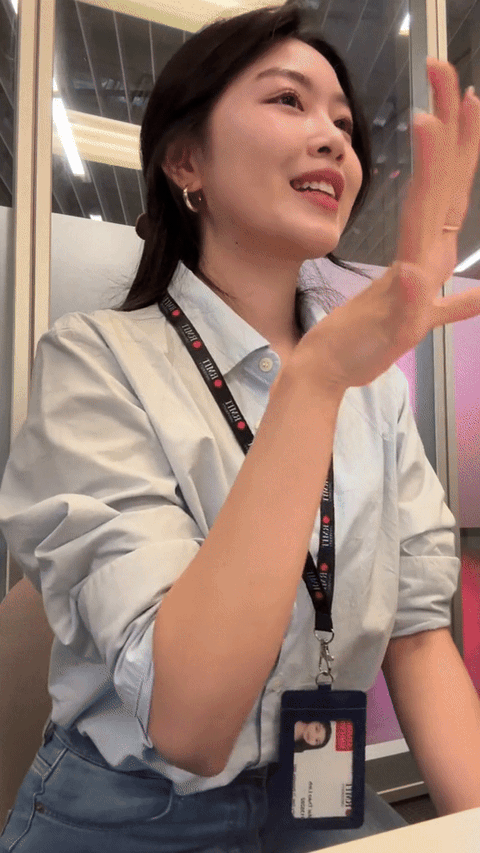 Lọ Lem tự lái xe Audi đến trường, lần đầu tiết lộ về nơi đang theo học, netizen thốt lên: Quá giàu!- Ảnh 5. Lọ Lem tự lái xe Audi đến trường, lần đầu tiết lộ về nơi đang theo học, netizen thốt lên: Quá giàu!- Ảnh 5.