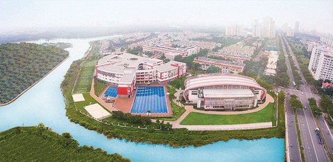 Công bố top 10 quốc gia giàu nhất châu Âu - Ảnh 2.