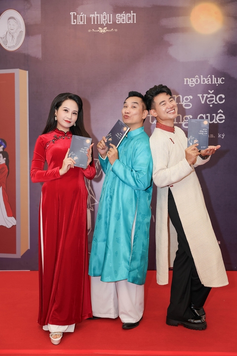 Hơn 100 nghệ sĩ hội tụ chúc mừng tác giả Ngô Bá Lục- Ảnh 1. Hơn 100 nghệ sĩ hội tụ chúc mừng tác giả Ngô Bá Lục- Ảnh 1.