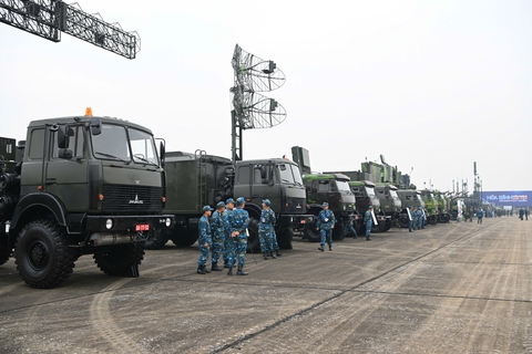 Tự hào về dàn vũ khí, khí tài "made by VietNam", trong đó có hàng loạt UAV khủng tích hợp AI - Ảnh 18.