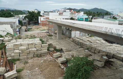 Tận thấy 3 dự án tai tiếng liên quan Tập đoàn Phúc Sơn ở Nha Trang- Ảnh 3. Tận thấy 3 dự án tai tiếng liên quan Tập đoàn Phúc Sơn ở Nha Trang- Ảnh 3.