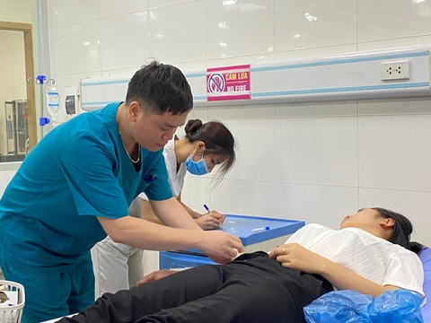Cục An toàn thực phẩm cảnh báo vụ ngộ độc thực phẩm nghiêm trọng tại Hà Nội - Ảnh 1. Cục An toàn thực phẩm cảnh báo vụ ngộ độc thực phẩm nghiêm trọng tại Hà Nội - Ảnh 1.
