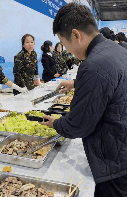Trải nghiệm ăn Trải nghiệm ăn