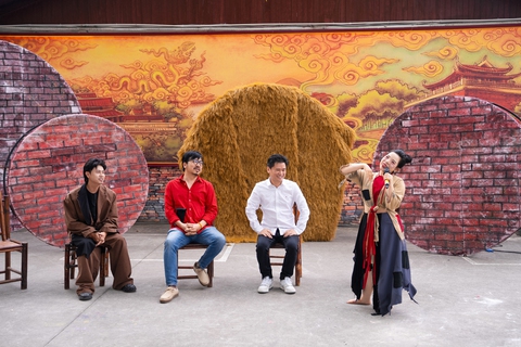 Nhạc sĩ Dương Cầm tiết lộ lý do làm nhạc kịch Giấc mơ Chí Phèo- Ảnh 1. Nhạc sĩ Dương Cầm tiết lộ lý do làm nhạc kịch Giấc mơ Chí Phèo- Ảnh 1.