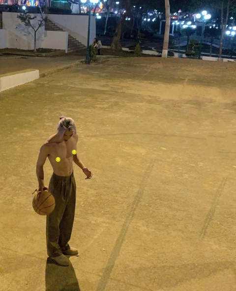 “Anh nông dân đẹp trai nhất Việt Nam”: Nhan sắc như tạc tượng, thú nhận vì 1 lý do mà không có người yêu- Ảnh 6. “Anh nông dân đẹp trai nhất Việt Nam”: Nhan sắc như tạc tượng, thú nhận vì 1 lý do mà không có người yêu- Ảnh 6.
