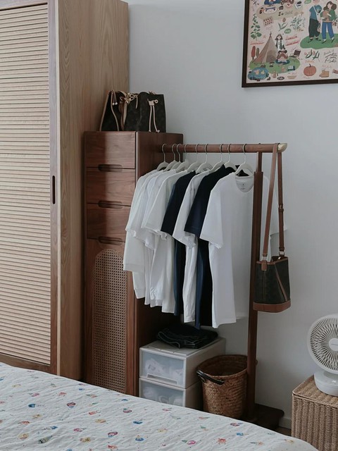 Cô gái 35 tuổi ở Hà Nội chia sẻ: Bớt mua 6 thứ này đã giúp tôi có cuộc sống tốt hơn- Ảnh 3. Cô gái 35 tuổi ở Hà Nội chia sẻ: Bớt mua 6 thứ này đã giúp tôi có cuộc sống tốt hơn- Ảnh 3.