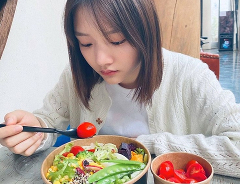 Thèm mấy cũng không ăn 7 loại trái cây này vào bữa sáng, dạ dày “hoảng sợ”- Ảnh 1. Thèm mấy cũng không ăn 7 loại trái cây này vào bữa sáng, dạ dày “hoảng sợ”- Ảnh 1.