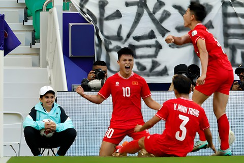 Asian Cup: Nhật Bản chạm cột mốc tệ thứ nhì lịch sử, ngang bằng tuyển Việt Nam ở thông số kém vui- Ảnh 3. Asian Cup: Nhật Bản chạm cột mốc tệ thứ nhì lịch sử, ngang bằng tuyển Việt Nam ở thông số kém vui- Ảnh 3.
