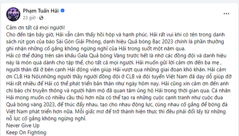 Pha chỉnh áo của Văn Lâm, lời nói thẳng của Hoàng Đức & điều quý giá chẳng kém QBV- Ảnh 4. Pha chỉnh áo của Văn Lâm, lời nói thẳng của Hoàng Đức & điều quý giá chẳng kém QBV- Ảnh 4.