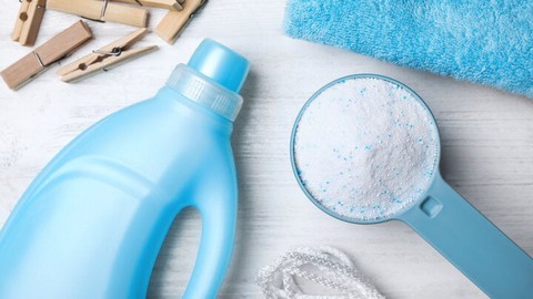 Dùng nước giặt hay bột giặt tốt hơn?- Ảnh 1. Dùng nước giặt hay bột giặt tốt hơn?- Ảnh 1.