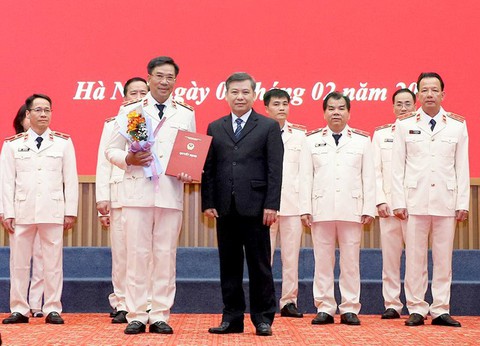 Viện Kiểm sát nhân dân Tối cao công bố và trao quyết định về công tác cán bộ- Ảnh 1. Viện Kiểm sát nhân dân Tối cao công bố và trao quyết định về công tác cán bộ- Ảnh 1.