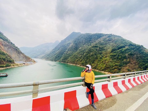 Không kết hôn, 9x Tây Ninh dành cả thanh xuân chinh phục 15 đỉnh núi, tiết lộ tài sản Không kết hôn, 9x Tây Ninh dành cả thanh xuân chinh phục 15 đỉnh núi, tiết lộ tài sản