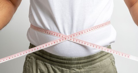 Sau 40 tuổi, nếu nam giới xuất hiện “1 to - 1 đau” chứng tỏ cơ thể nhanh lão hóa, dễ ốm yếu, bệnh tật- Ảnh 1.