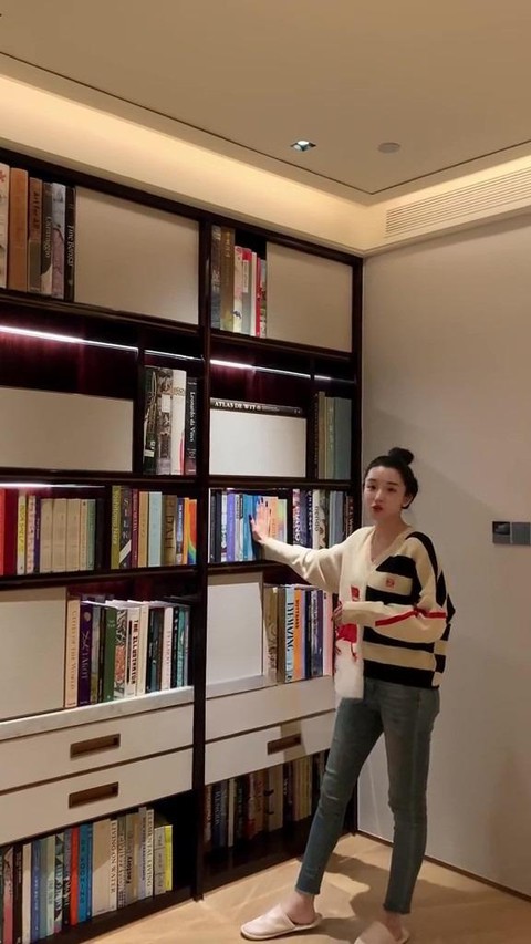 Cận cảnh nhà riêng của “phú bà” Đào Hỷ Nhi: Penthouse ở khu biệt lập, là của hồi môn được bố tặng khi lấy chồng- Ảnh 16. Cận cảnh nhà riêng của “phú bà” Đào Hỷ Nhi: Penthouse ở khu biệt lập, là của hồi môn được bố tặng khi lấy chồng- Ảnh 16.