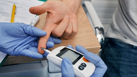 Sau nửa năm không ăn cơm, người đàn ông 54 tuổi đi khám nhận kết quả ngỡ ngàng- Ảnh 1. Sau nửa năm không ăn cơm, người đàn ông 54 tuổi đi khám nhận kết quả ngỡ ngàng- Ảnh 1.