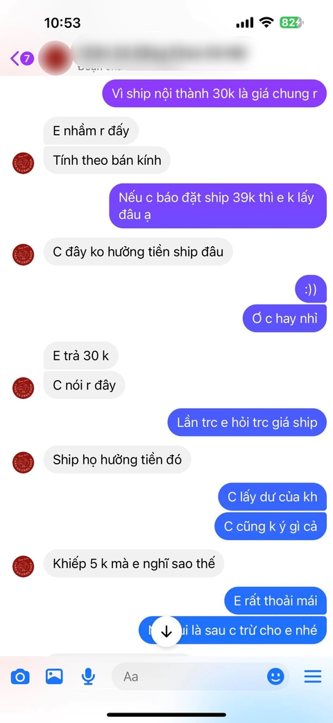 Quán chân gà nổi tiếng Hà Nội bị khách tố Quán chân gà nổi tiếng Hà Nội bị khách tố