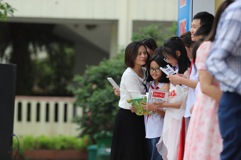 Món quá quý giá nhất dành cho học sinh Hải Dương- Ảnh 5. Món quá quý giá nhất dành cho học sinh Hải Dương- Ảnh 5.