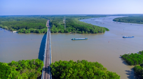 Ngắm con đường xuyên rừng đẹp như mơ, kết nối TP.HCM với siêu dự án ven biển trị giá 217.000 tỷ của Vingroup- Ảnh 5. Ngắm con đường xuyên rừng đẹp như mơ, kết nối TP.HCM với siêu dự án ven biển trị giá 217.000 tỷ của Vingroup- Ảnh 5.