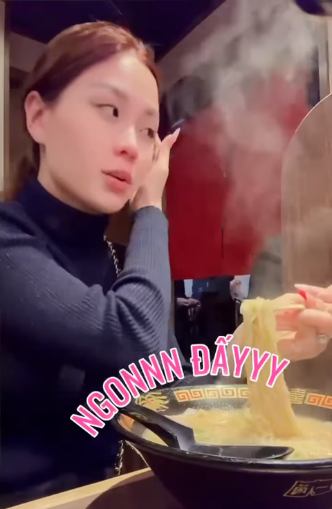 Khách Việt làm một thứ chưa từng làm ở Việt Nam trên đất Nhật mất gần 1 tiếng: Khách Việt làm một thứ chưa từng làm ở Việt Nam trên đất Nhật mất gần 1 tiếng: