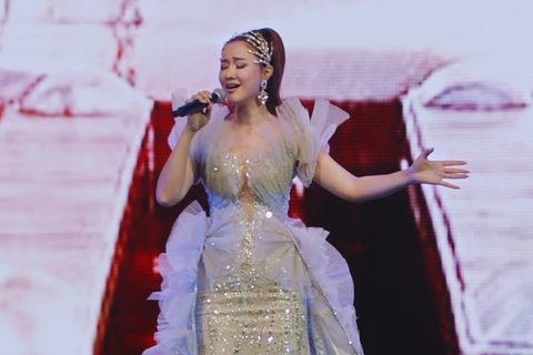 Tình tiết bị chê ngô nghê, khán giả không chịu nổi trong phim của Mai Thu Huyền- Ảnh 4. Tình tiết bị chê ngô nghê, khán giả không chịu nổi trong phim của Mai Thu Huyền- Ảnh 4.