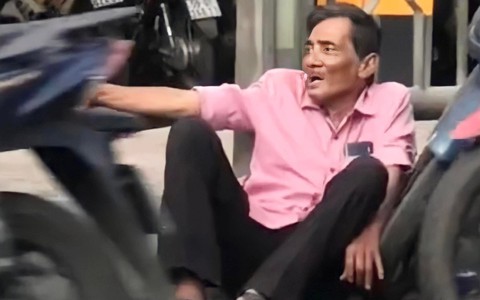 Tuổi xế chiều của nam nghệ sĩ Việt 2 lần đột quỵ: Bị nhiều người quay lưng