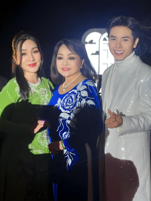 Chuyện ít biết về con gái nuôi ca sĩ Hương Lan: Xinh đẹp, giọng hát ngọt ngào, U40 chưa chồng con- Ảnh 4. Chuyện ít biết về con gái nuôi ca sĩ Hương Lan: Xinh đẹp, giọng hát ngọt ngào, U40 chưa chồng con- Ảnh 4.