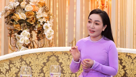 Chuyện ít biết về con gái nuôi ca sĩ Hương Lan: Xinh đẹp, giọng hát ngọt ngào, U40 chưa chồng con- Ảnh 6. Chuyện ít biết về con gái nuôi ca sĩ Hương Lan: Xinh đẹp, giọng hát ngọt ngào, U40 chưa chồng con- Ảnh 6.