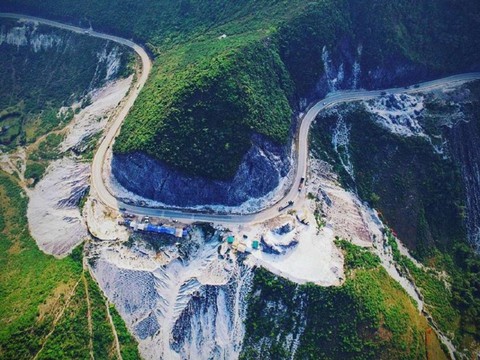 Phát hiện địa điểm chỉ cách Hà Nội 120km nhưng có thể săn mây tuyệt đẹp, ví ngang Đèo Đá Trắng - Một góc