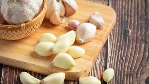 Ăn tỏi khi bụng đói sẽ nhận được những lợi ích sức khỏe gì?- Ảnh 1.