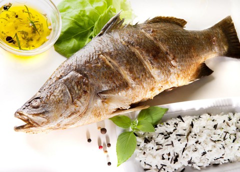 Loại cá áo bổ không kém gì cá hồi, giúp ngăn ngừa mảng bám động mạch và nhiều lợi ích khác- Ảnh 2. Loại cá áo bổ không kém gì cá hồi, giúp ngăn ngừa mảng bám động mạch và nhiều lợi ích khác- Ảnh 2.
