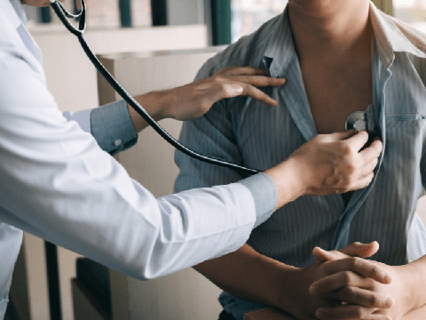 Bỗng dưng có 5 dấu hiệu "lạ" cẩn thận bạn đã mắc chứng rối loạn nhịp tim, chủ quan coi chừng suy tim, đột tử - Ảnh 3. Bỗng dưng có 5 dấu hiệu "lạ" cẩn thận bạn đã mắc chứng rối loạn nhịp tim, chủ quan coi chừng suy tim, đột tử - Ảnh 3.