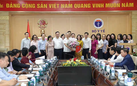 Bổ nhiệm tân nữ Cục trưởng và Chánh Văn phòng Bộ- Ảnh 5. Bổ nhiệm tân nữ Cục trưởng và Chánh Văn phòng Bộ- Ảnh 5.