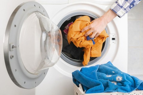 Có 1 loại quần áo bẩn tuyệt đối không được bỏ vào máy giặt sấy, cháy nổ có ngày!- Ảnh 1. Có 1 loại quần áo bẩn tuyệt đối không được bỏ vào máy giặt sấy, cháy nổ có ngày!- Ảnh 1.